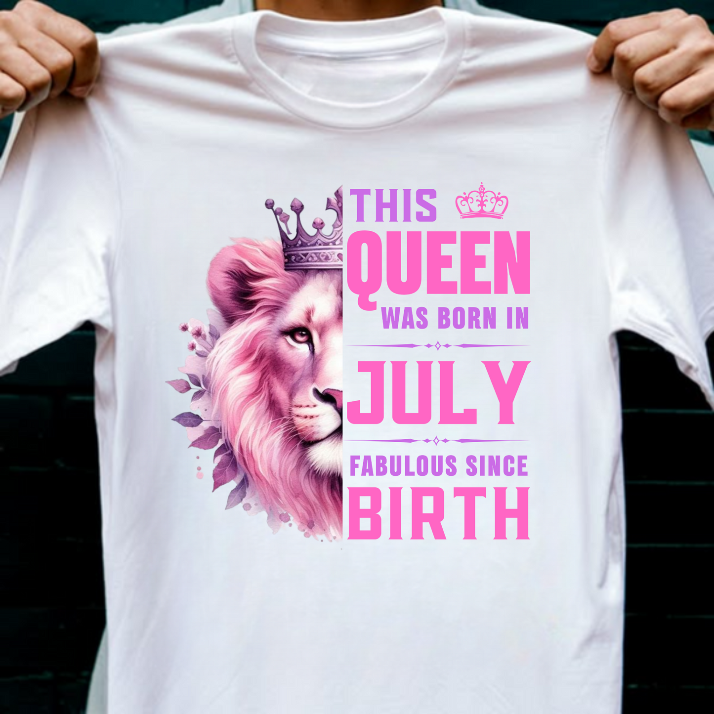 QUEEN JULY PREMIUM CLASSIC T-SHIRT