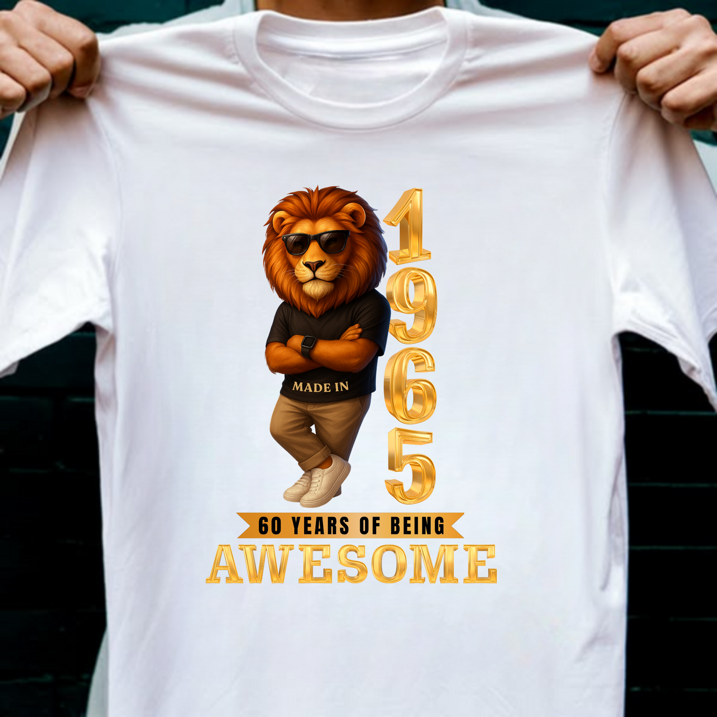 1965 60 YEARS OF BEING AWESOME CLASSIC T-SHIRT (LION FACE)