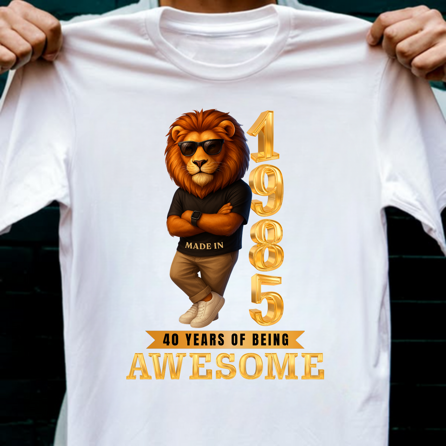 1985 40 YEARS OF BEING AWESOME CLASSIC T-SHIRT (LION FACE)