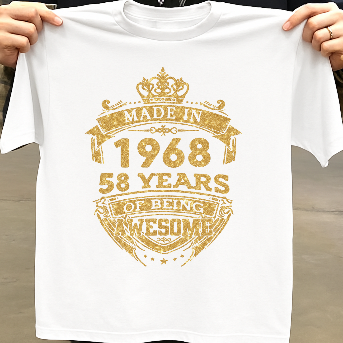 MADE IN 1968 58 YEARS OF BEING AWESOME PREMIUM CLASSIC T-SHIRT
