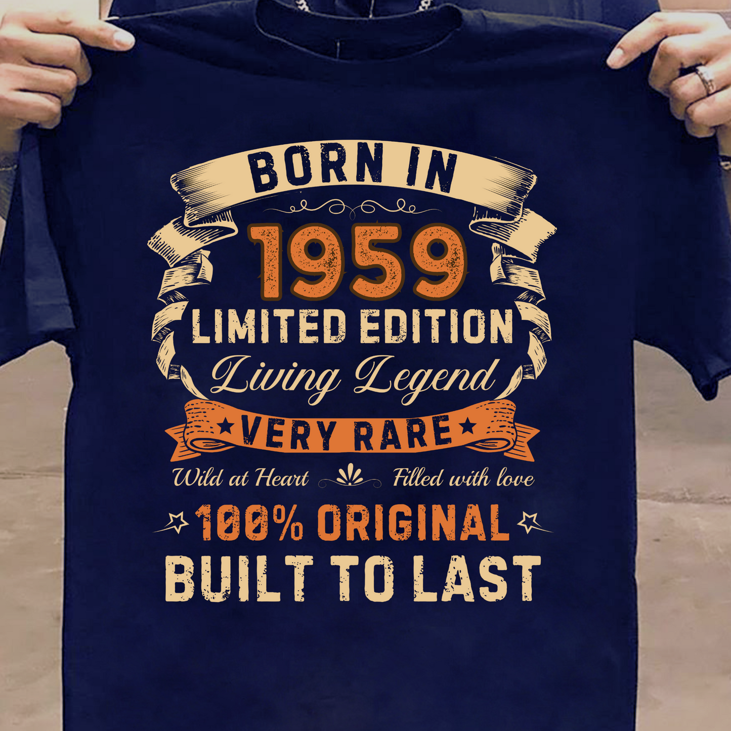 BORN IN 1959 LIMITED EDITION PREMIUM CLASSIC T-SHIRT