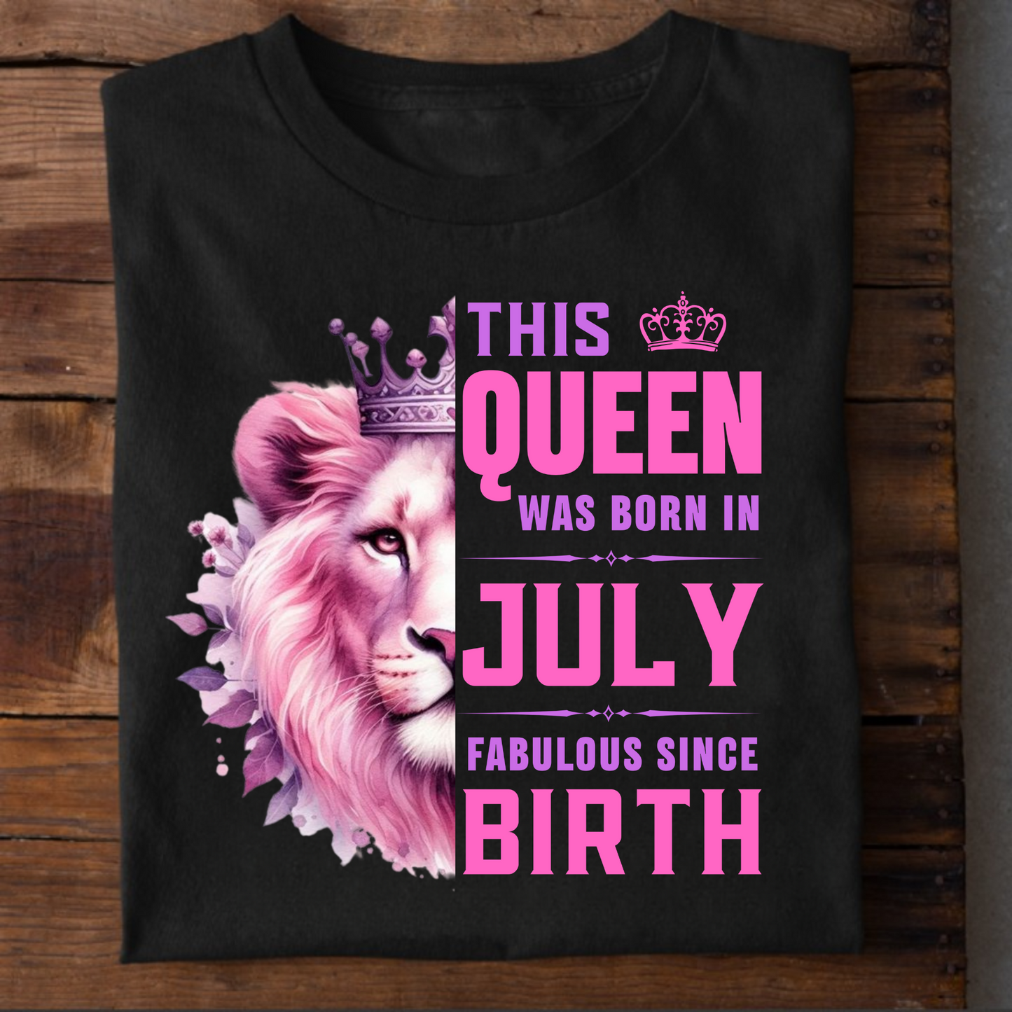 QUEEN JULY PREMIUM CLASSIC T-SHIRT