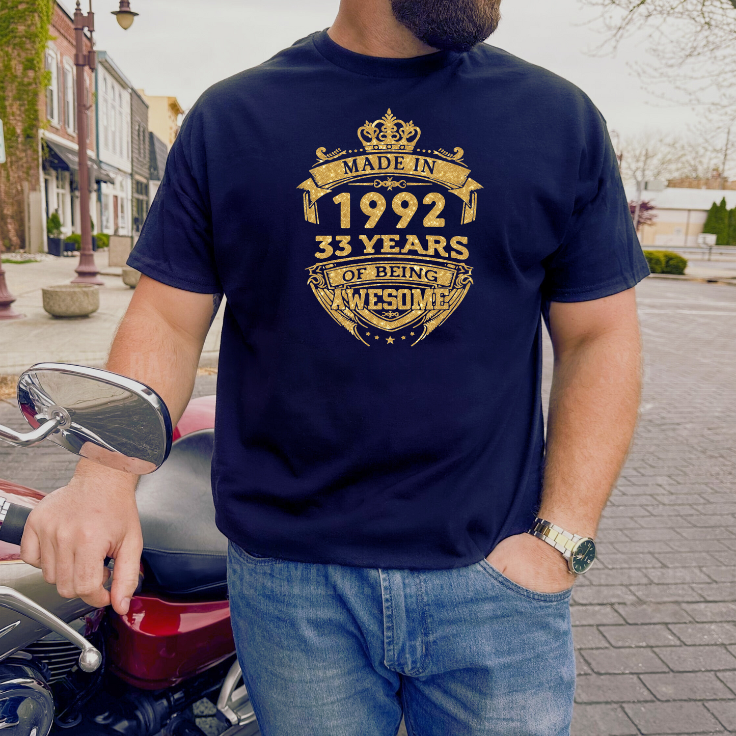 MADE IN 1992 33 YEARS OF BEING AWESOME PREMIUM QUALITY CLASSIC T-SHIRT