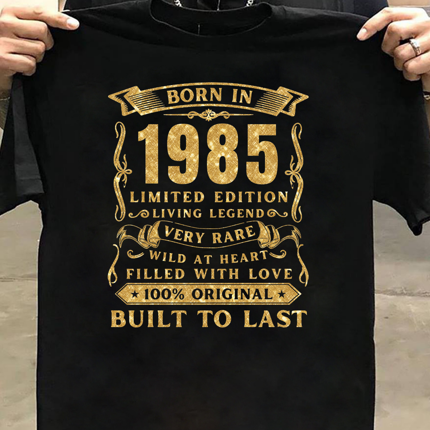 BORN IN 1985 PREMIUM QUALITY T-SHIRT