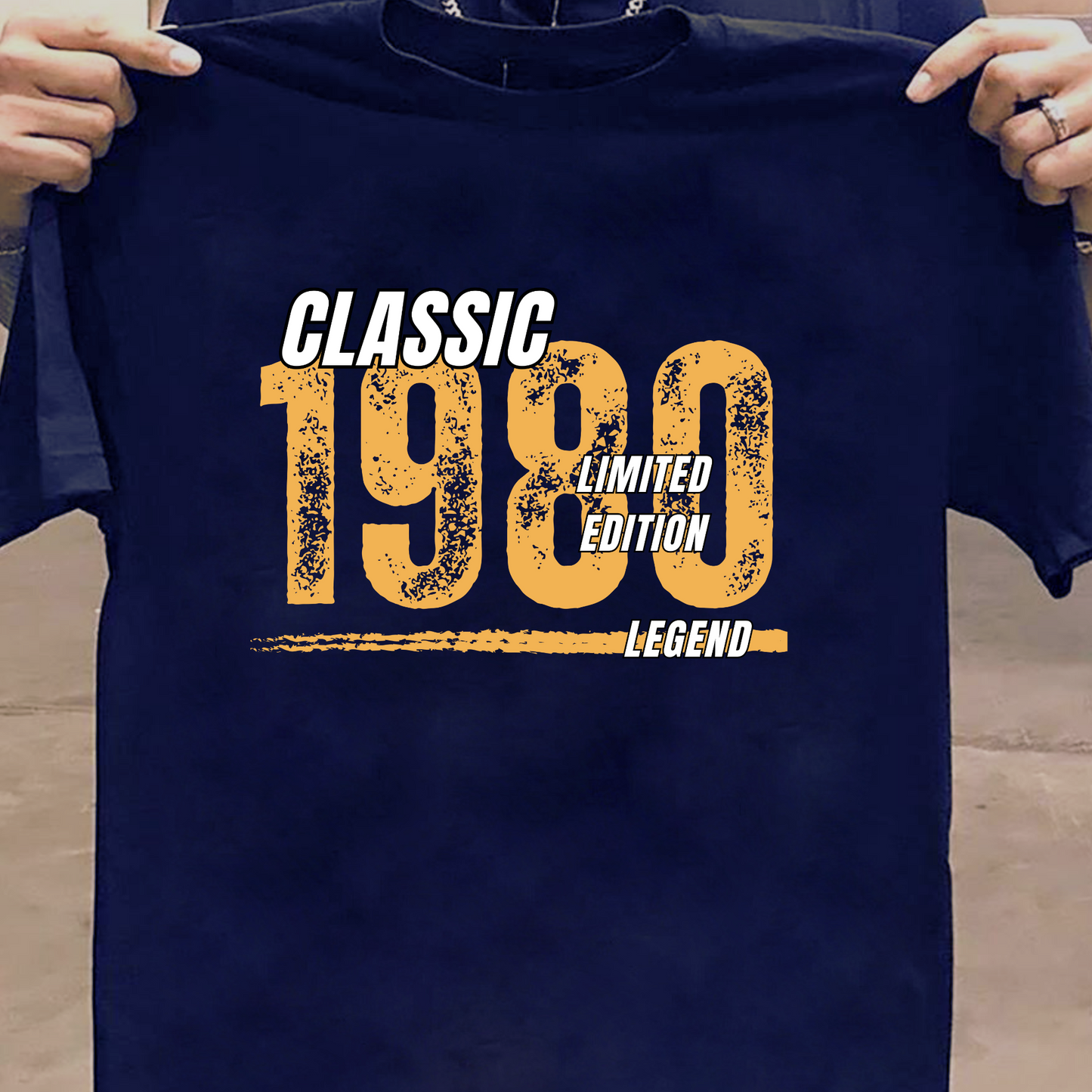 CLASSIC 1980 LIMITED EDITION LEGEND PREMIUM T-SHIRT