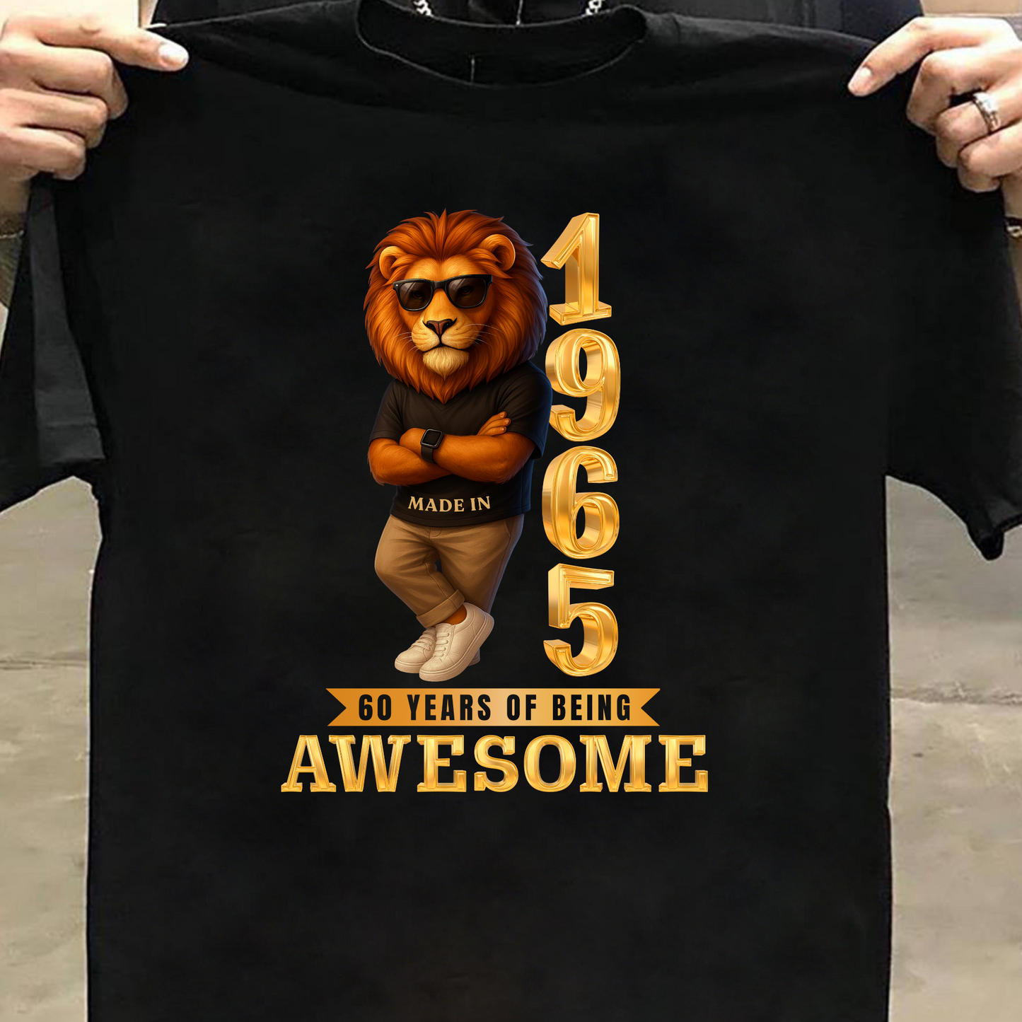 1965 60 YEARS OF BEING AWESOME CLASSIC T-SHIRT (LION FACE)
