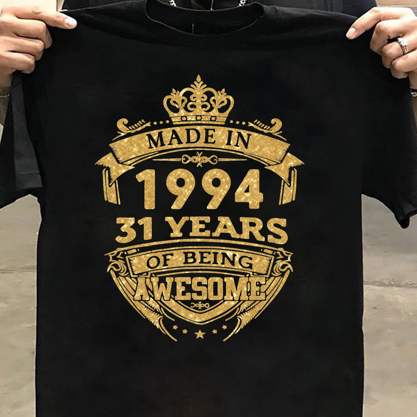 MADE IN 1994 31 YEARS OF BEING AWESOME PREMIUM QUALITY CLASSIC T-SHIRT