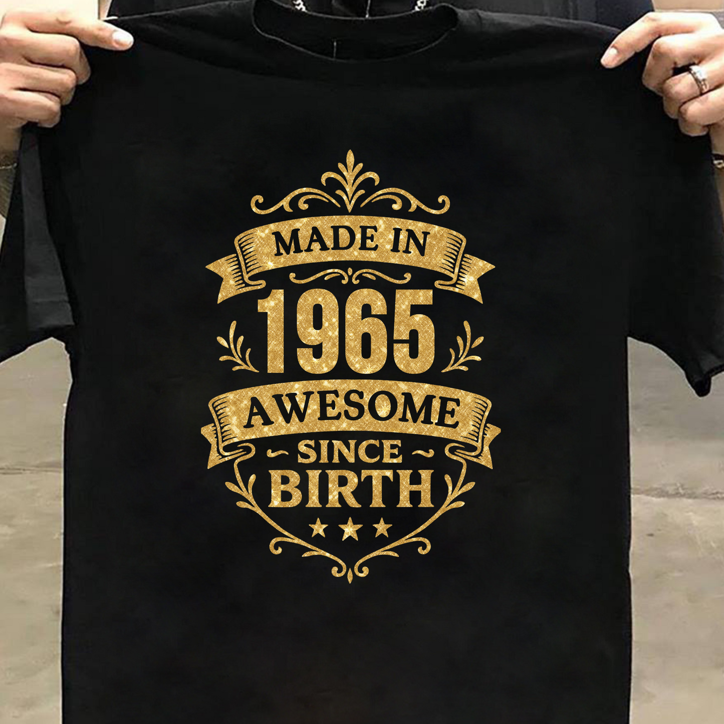 MADE IN 1965 AWESOME SINCE BIRTH PREMIUM QUALITY T-SHIRT
