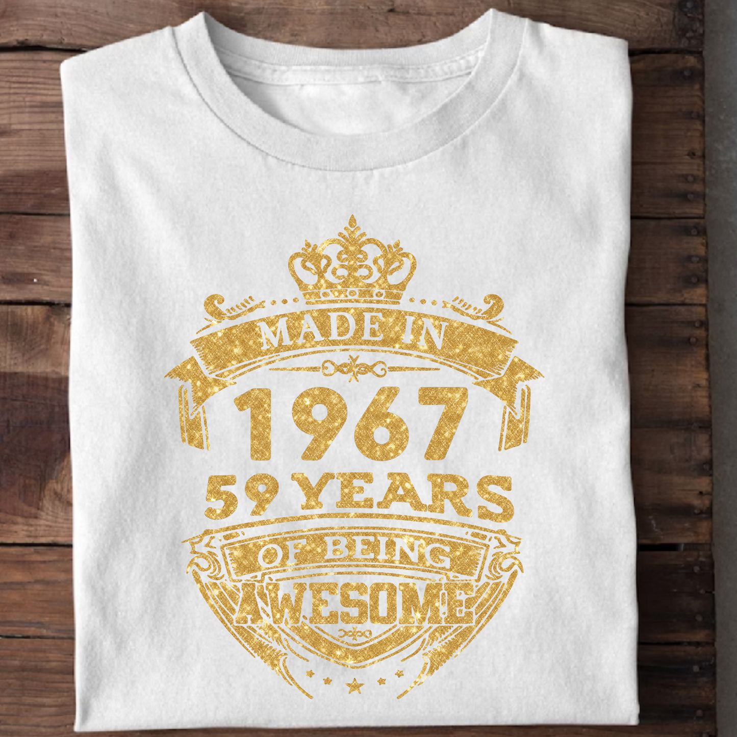 MADE IN 1967 59 YEARS OF BEING AWESOME PREMIUM CLASSIC T-SHIRT