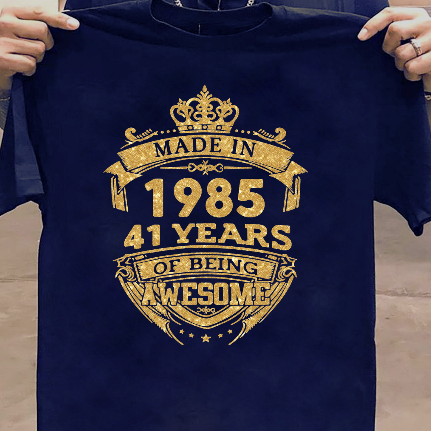 MADE IN 1985 41 YEARS OF BEING AWESOME PREMIUM CLASSIC T-SHIRT