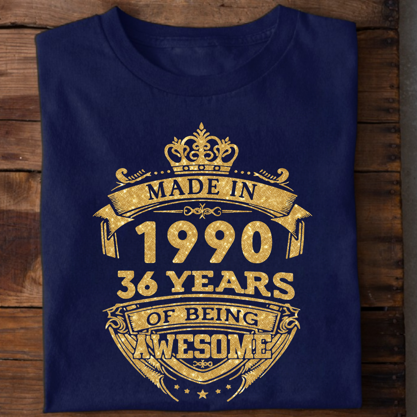 MADE IN 1990 36 YEARS OF BEING AWESOME PREMIUM CLASSIC T-SHIRT