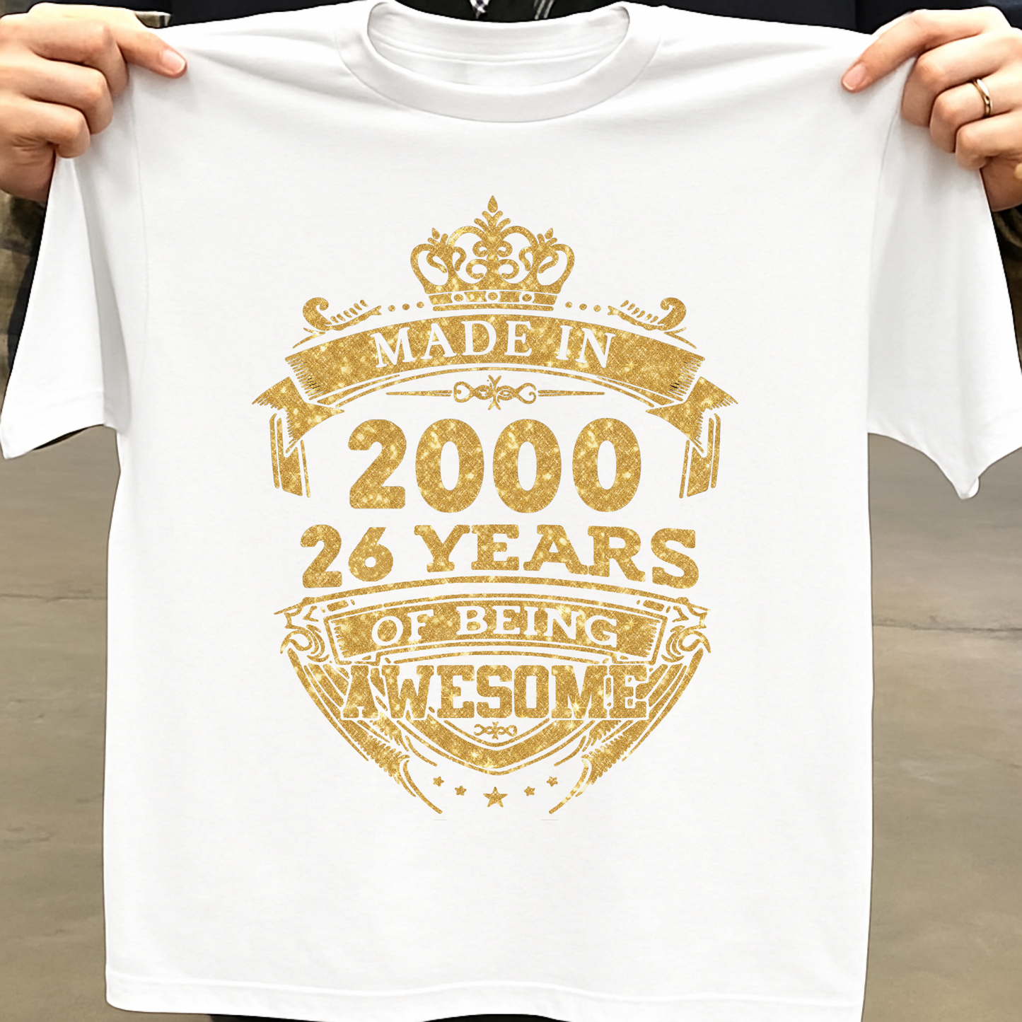 MADE IN 2000 26 YEARS OF BEING AWESOME PREMIUM CLASSIC T-SHIRT