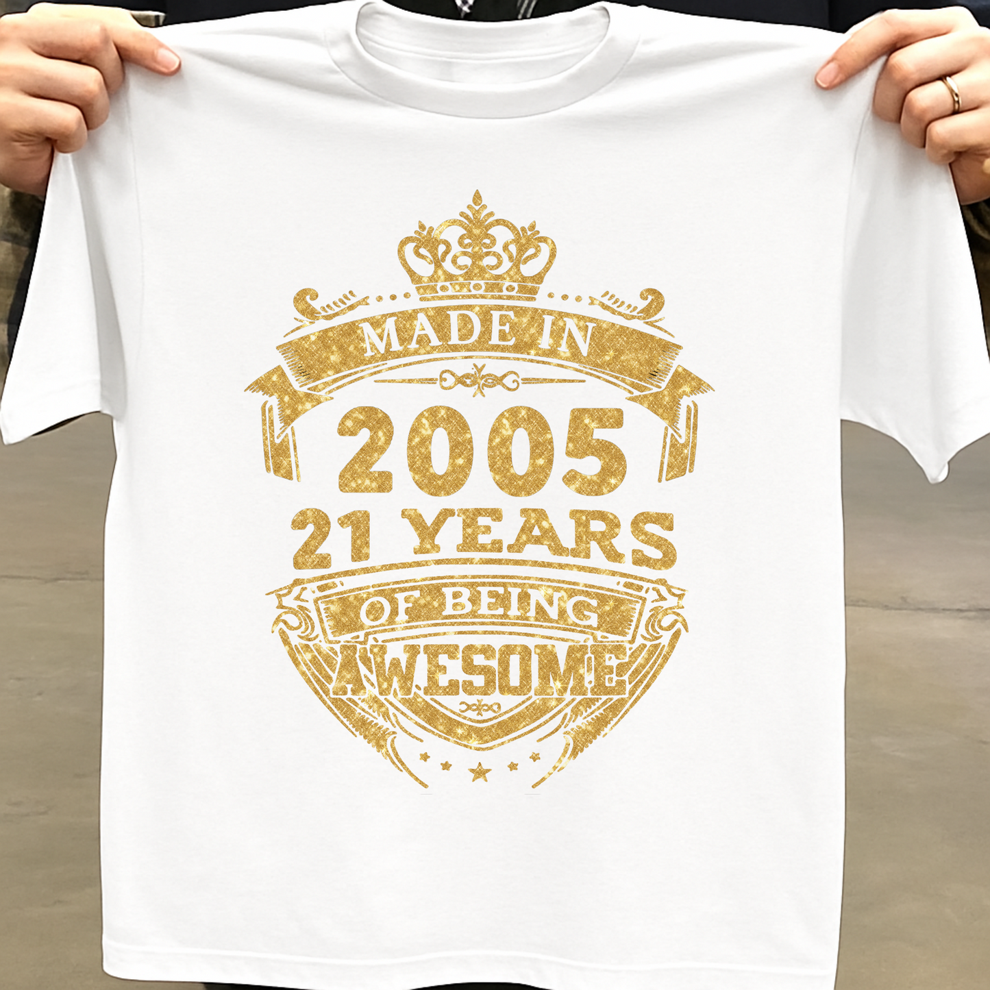 MADE IN 2005 21 YEARS OF BEING AWESOME PREMIUM CLASSIC T-SHIRT
