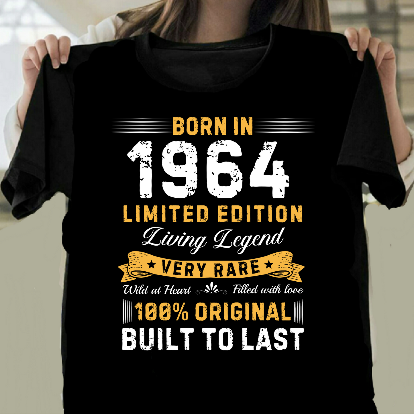 BORN IN 1964 LIMITED EDITION LEGEND CLASSIC T-SHIRT