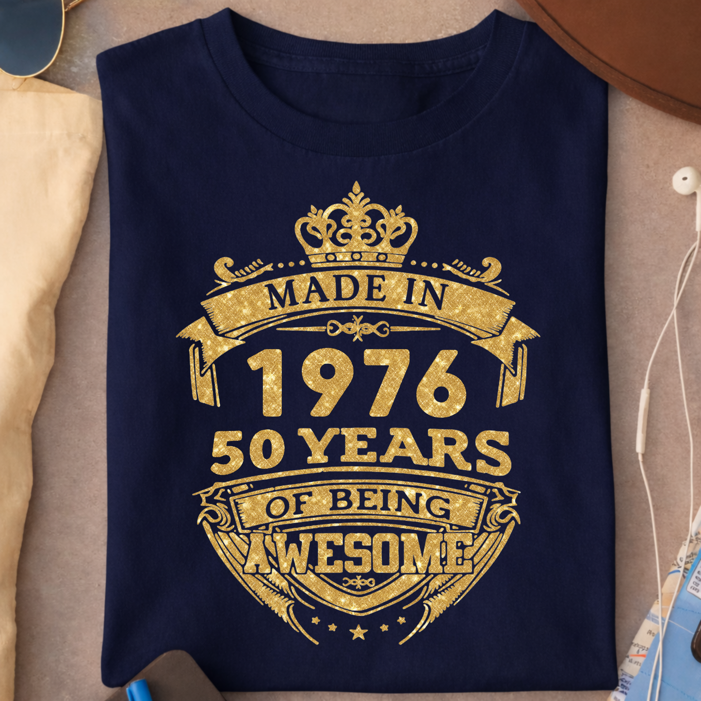 MADE IN 1976 50 YEARS OF BEING AWESOME PREMIUM CLASSIC T-SHIRT