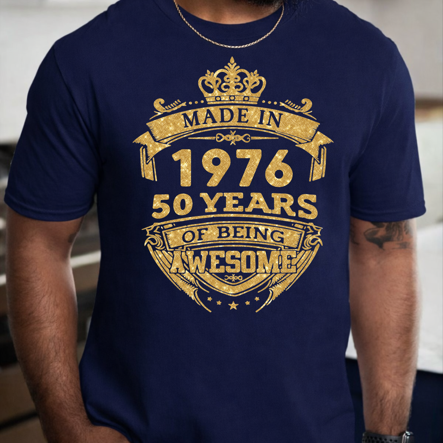 MADE IN 1976 50 YEARS OF BEING AWESOME PREMIUM CLASSIC T-SHIRT