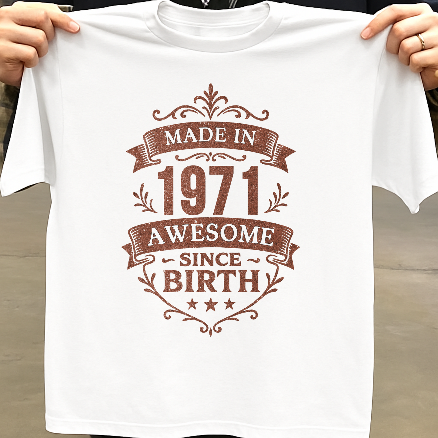 MADE IN 1971 AWESOME SINCE BIRTH PREMIUM QUALITY T-SHIRT