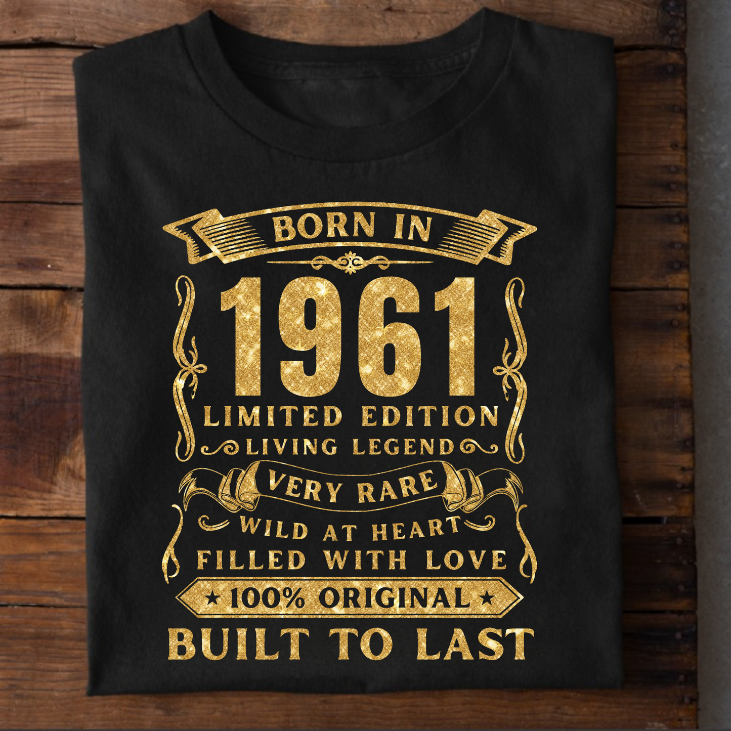 BORN IN 1961 PREMIUM QUALITY T-SHIRT