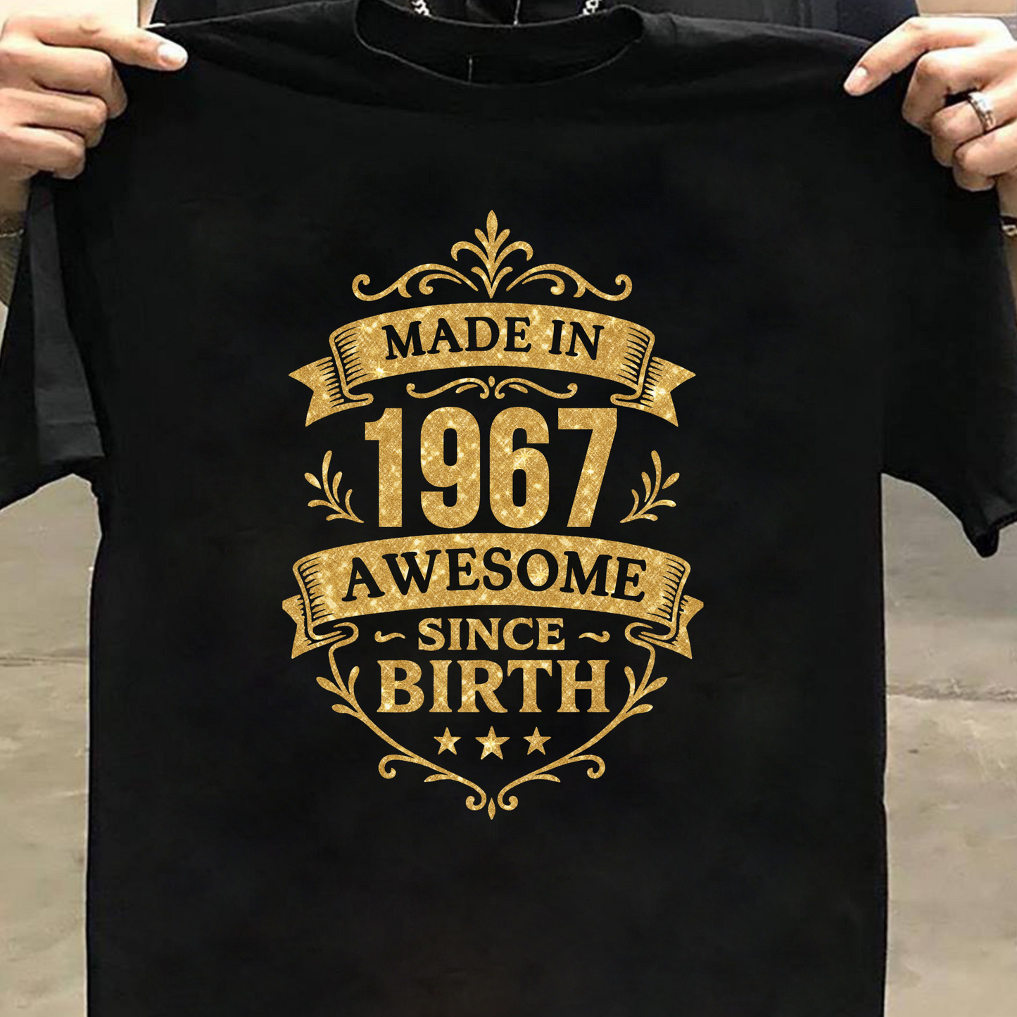 MADE IN 1967 AWESOME SINCE BIRTH PREMIUM QUALITY T-SHIRT