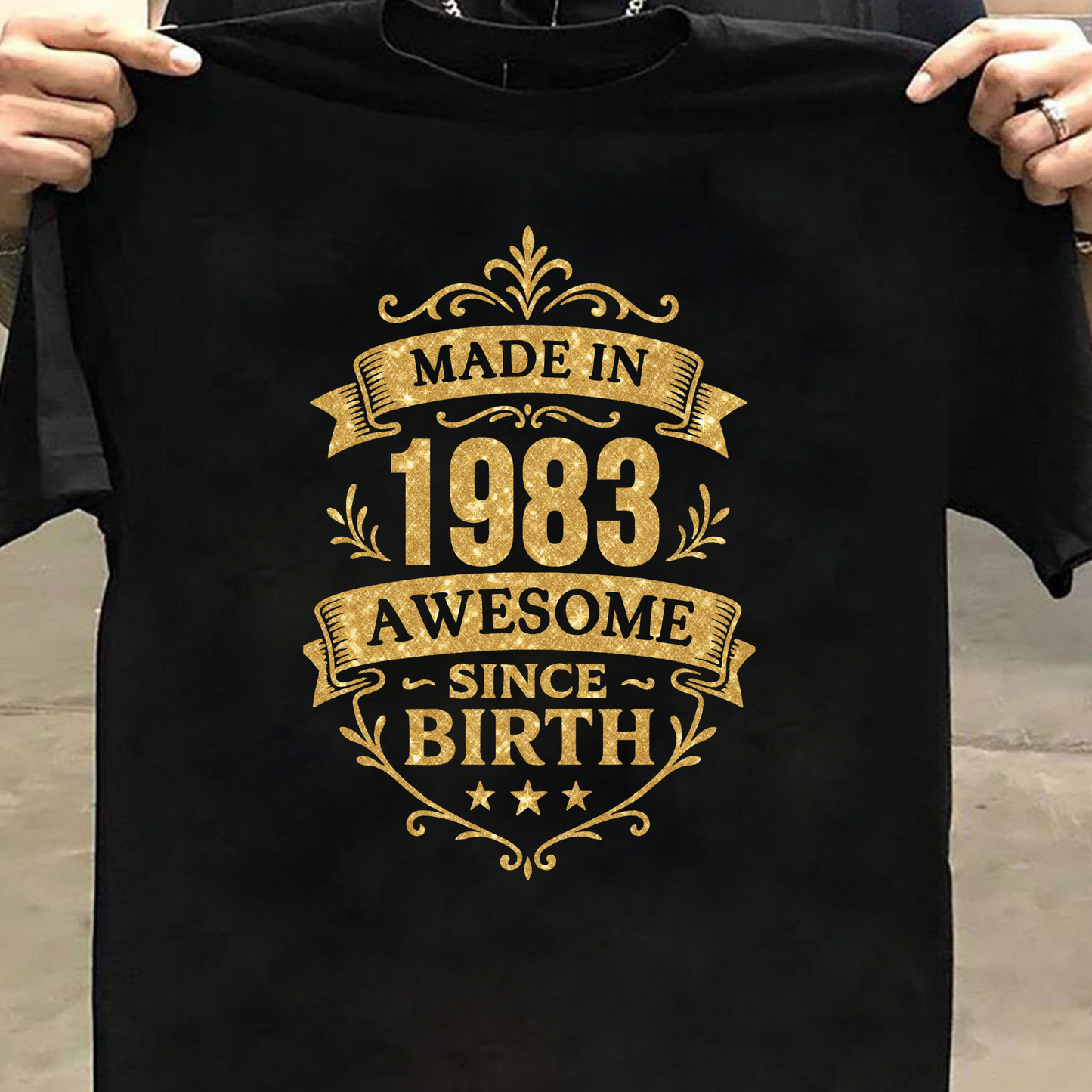 MADE IN 1983 AWESOME SINCE BIRTH PREMIUM QUALITY T-SHIRT